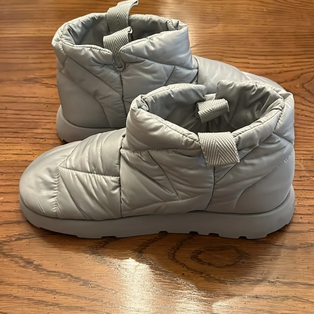 Piumestudio moon‎ boots, size 41